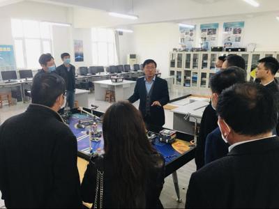 豫寧攜手，共探教育信息化新路徑——河南省教育廳赴寧夏銀川一中調研三維打印技術開發與應用